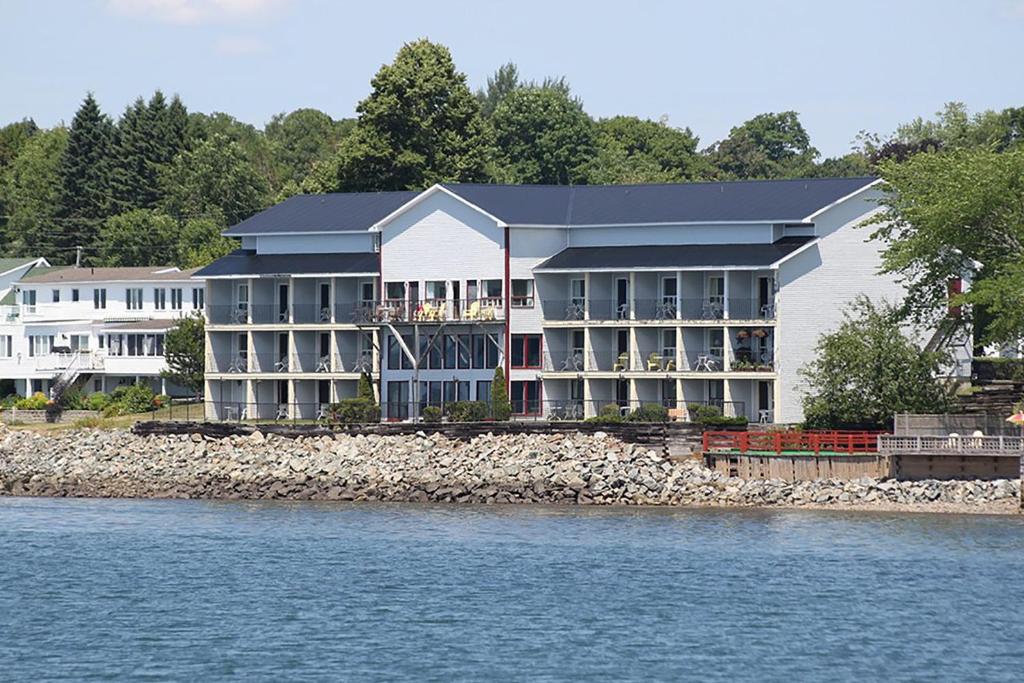 Waterfront Motel