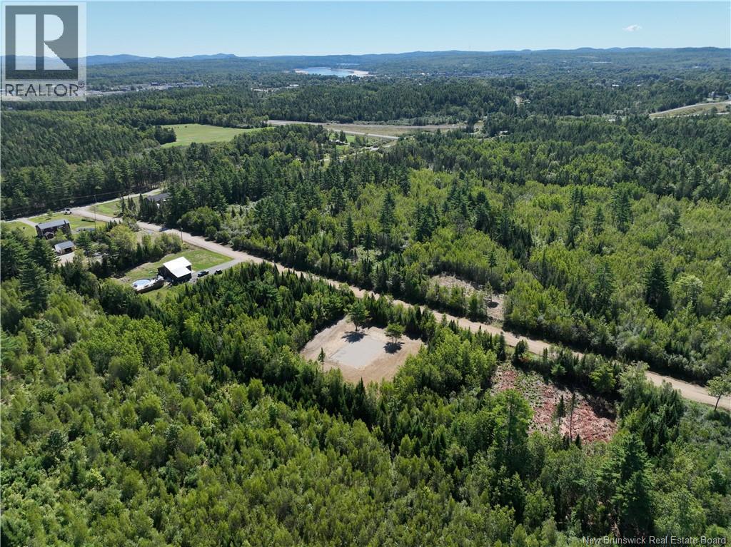 2 Crest Avenue, Heathland, New Brunswick  E3L 5C1 - Photo 7 - NB105374