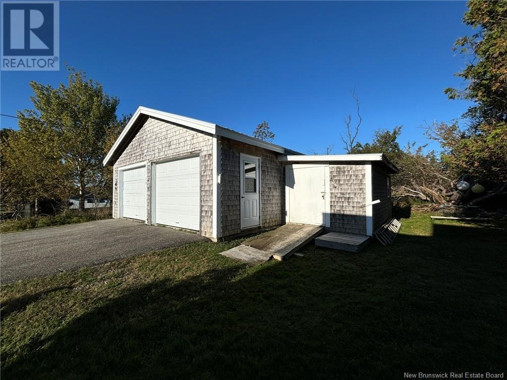 17 Old Airport Road, Grand Manan, New Brunswick  E5G 2A1 - Photo 39 - NB107818