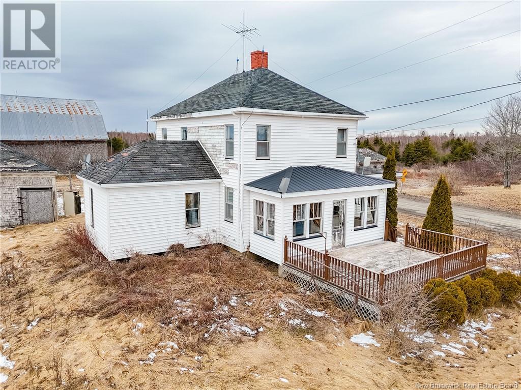 3006 Route 635, Harvey, New Brunswick  E6K 1H6 - Photo 4 - NB114670