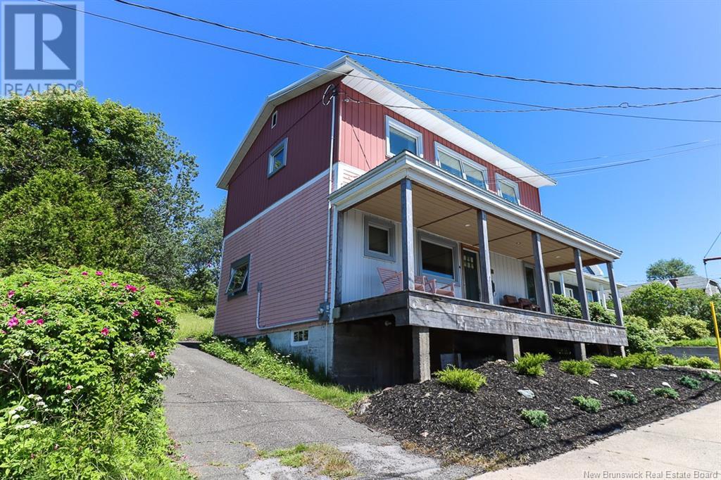 504 Pleasant Street, Saint John, New Brunswick  E2M 2P2 - Photo 2 - NB115528