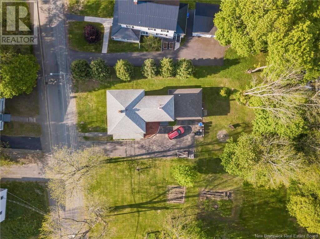 86 Queensway Way, St. Stephen, New Brunswick  E3L 1L5 - Photo 31 - NB115659