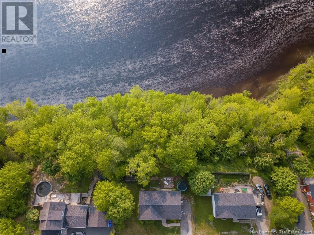 316 Milltown Boulevard, St. Stephen, New Brunswick  E3L 1H9 - Photo 19 - NB116410