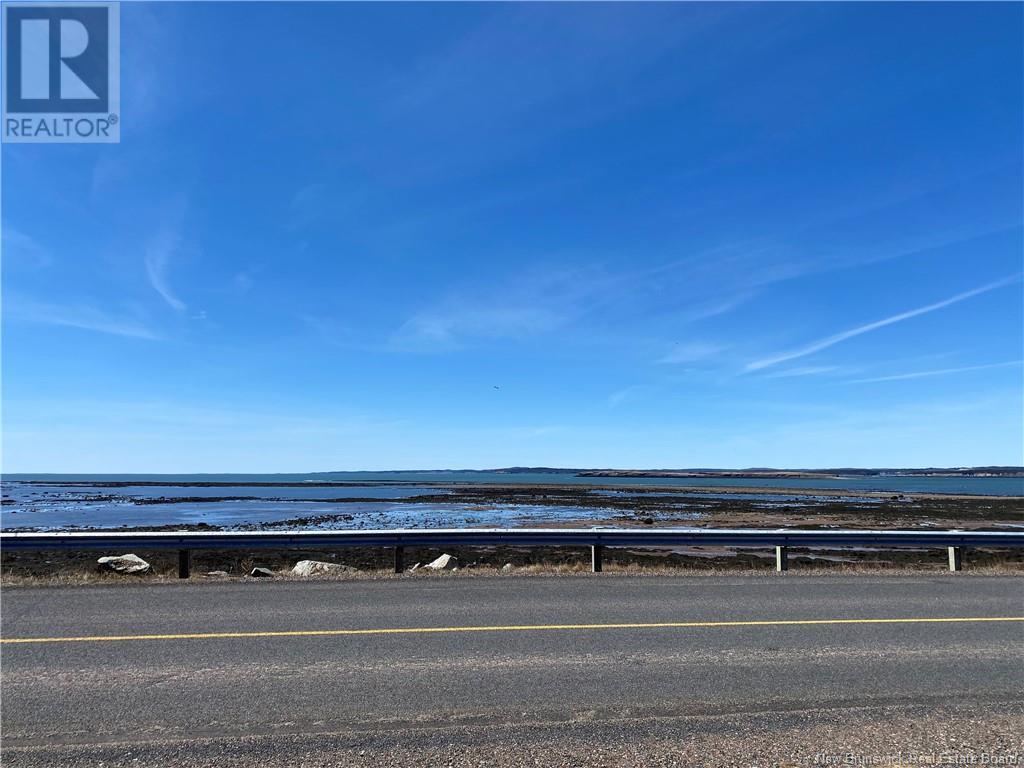 377 Maces Bay Rd, Maces Bay, New Brunswick  E5J 1S8 - Photo 15 - NB115951