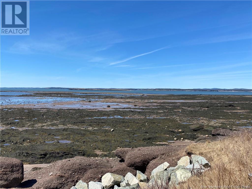 377 Maces Bay Rd, Maces Bay, New Brunswick  E5J 1S8 - Photo 17 - NB115951