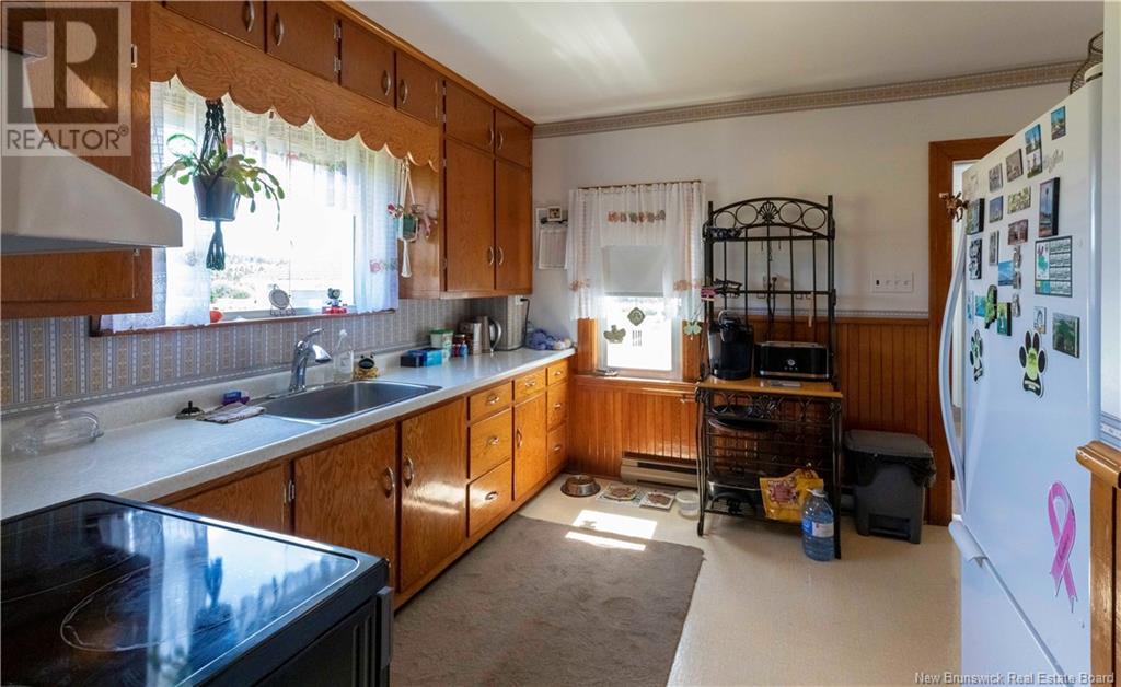 424 Maces Bay Road, Maces Bay, New Brunswick  E5J 1T4 - Photo 15 - NB116655