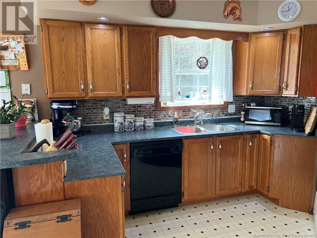 48 Mcgeachy Lane, Oak Haven, New Brunswick  E3L 3T6 - Photo 29 - NB117020