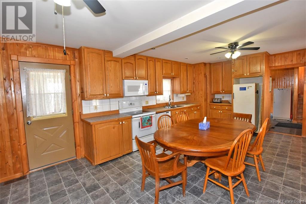 2141 635 Route, Magaguadavic, New Brunswick  E6K 1E3 - Photo 12 - NB117193