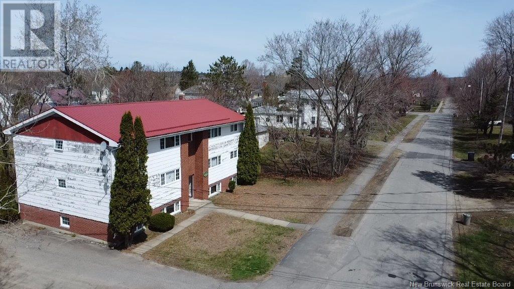 42 Duke Street, St. Stephen, New Brunswick  E3L 2H2 - Photo 2 - NB117216