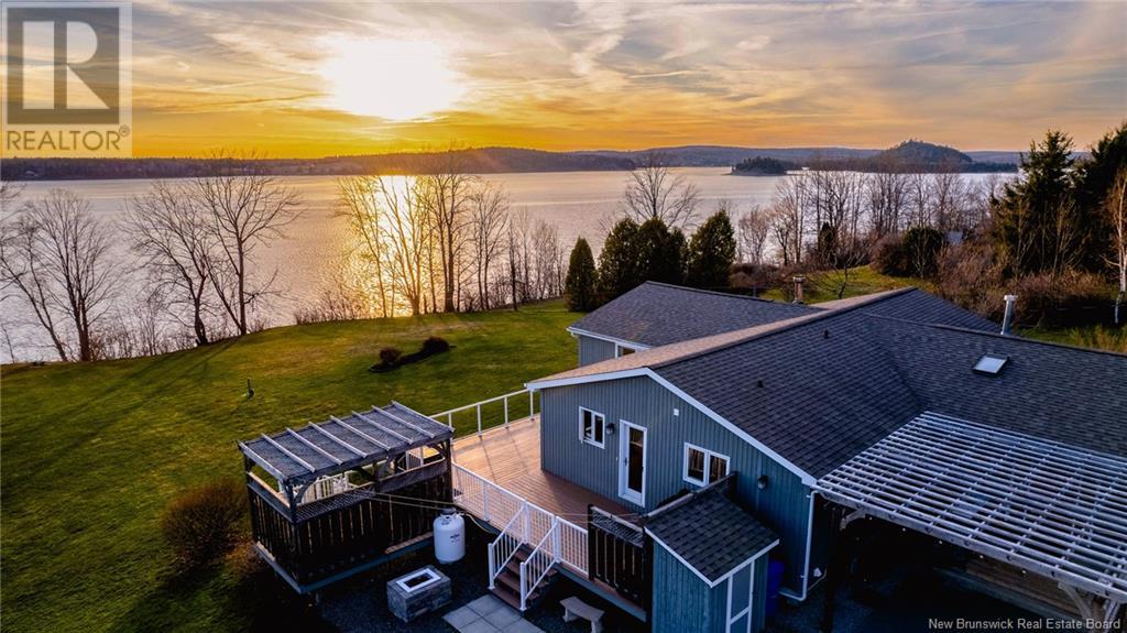 210 Hills Point Road, Oak Bay, New Brunswick  E3L 4J2 - Photo 8 - NB117207