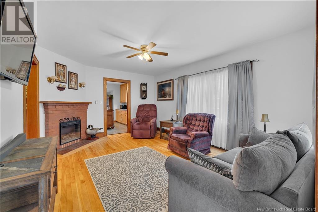 247 Milltown Boulevard, St. Stephen, New Brunswick  E3L 1H3 - Photo 21 - NB117903
