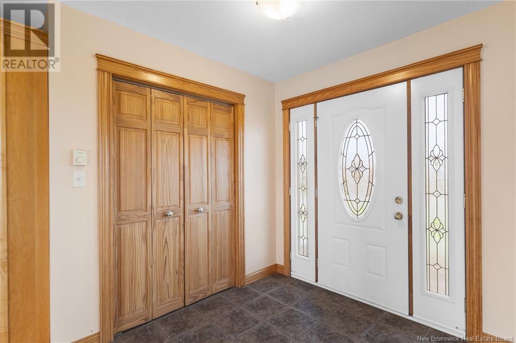 151 Riverside Drive, Fredericton Junction, New Brunswick  E5L 1V6 - Photo 10 - NB117999
