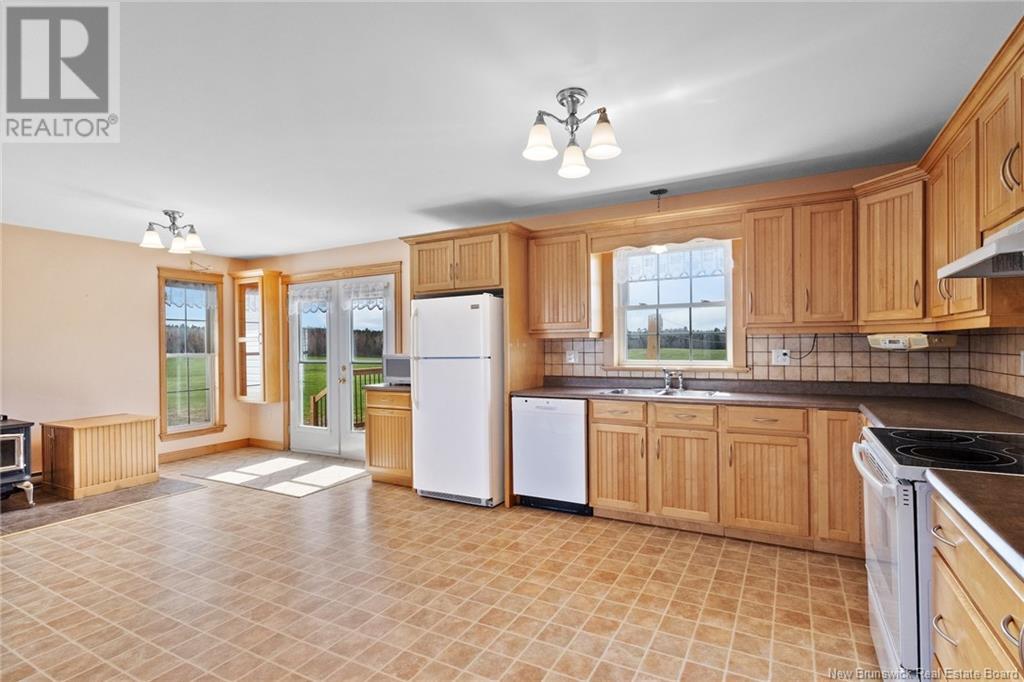 151 Riverside Drive, Fredericton Junction, New Brunswick  E5L 1V6 - Photo 18 - NB117999