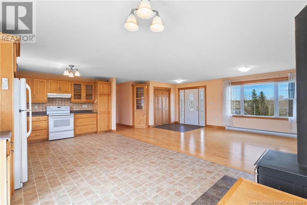 151 Riverside Drive, Fredericton Junction, New Brunswick  E5L 1V6 - Photo 23 - NB117999