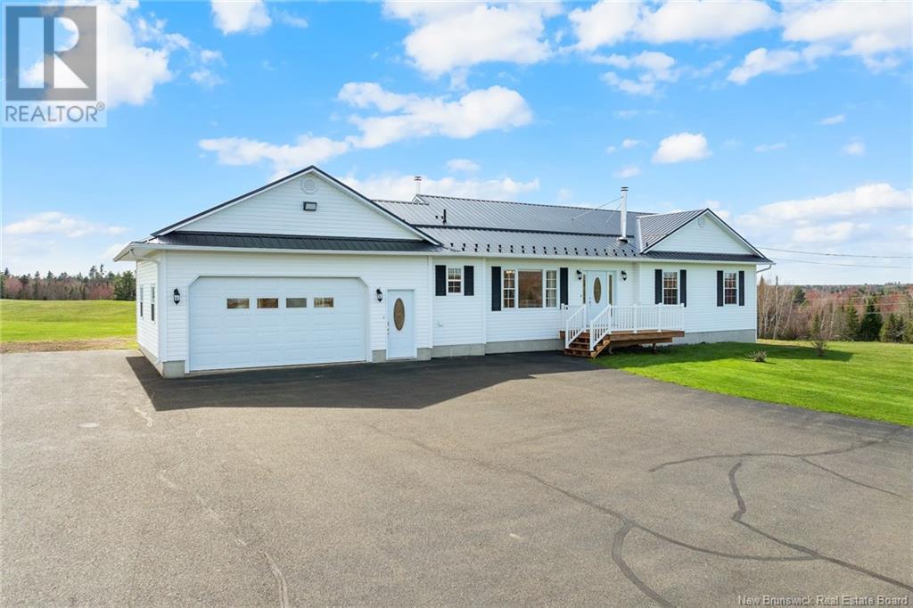151 Riverside Drive, Fredericton Junction, New Brunswick  E5L 1V6 - Photo 3 - NB117999