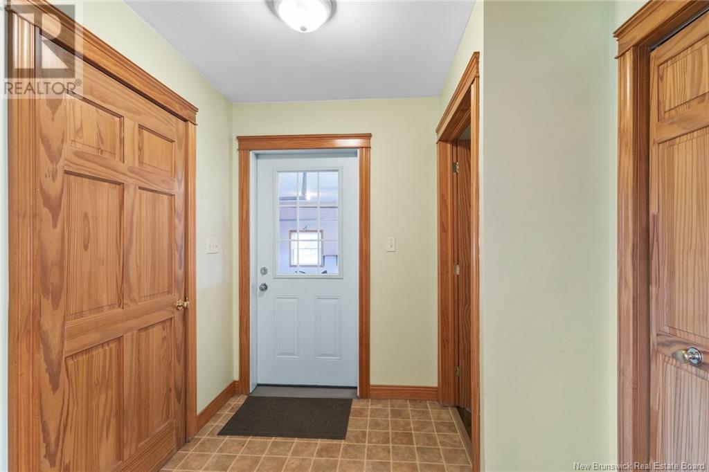 151 Riverside Drive, Fredericton Junction, New Brunswick  E5L 1V6 - Photo 35 - NB117999