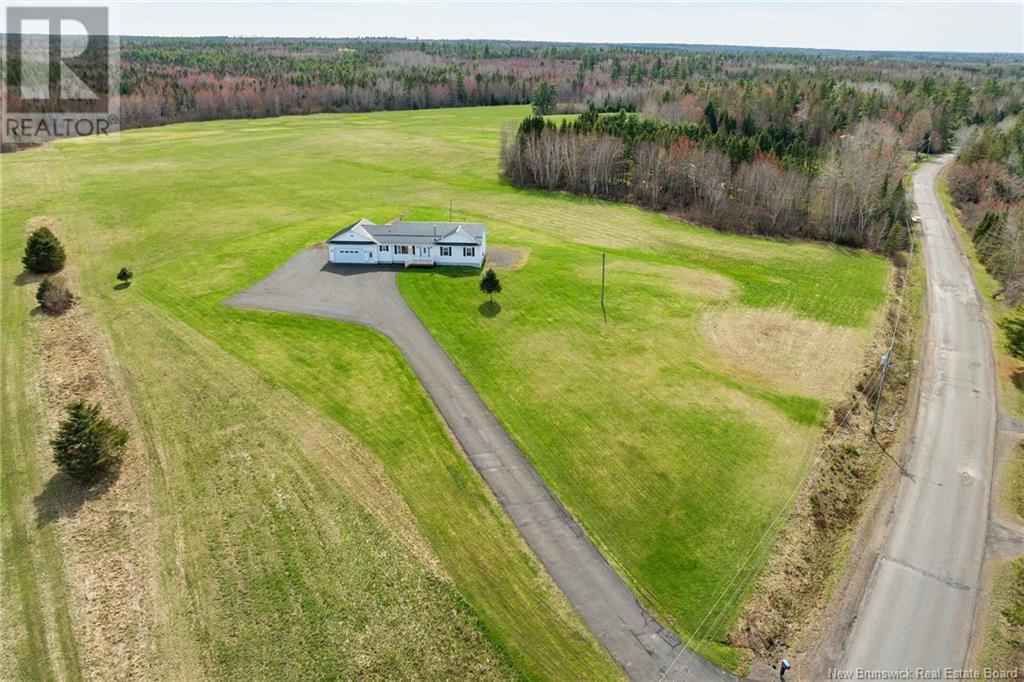 151 Riverside Drive, Fredericton Junction, New Brunswick  E5L 1V6 - Photo 44 - NB117999