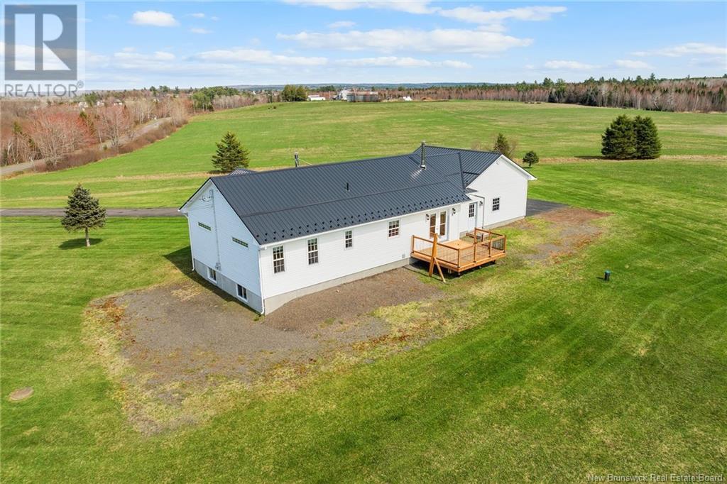 151 Riverside Drive, Fredericton Junction, New Brunswick  E5L 1V6 - Photo 6 - NB117999