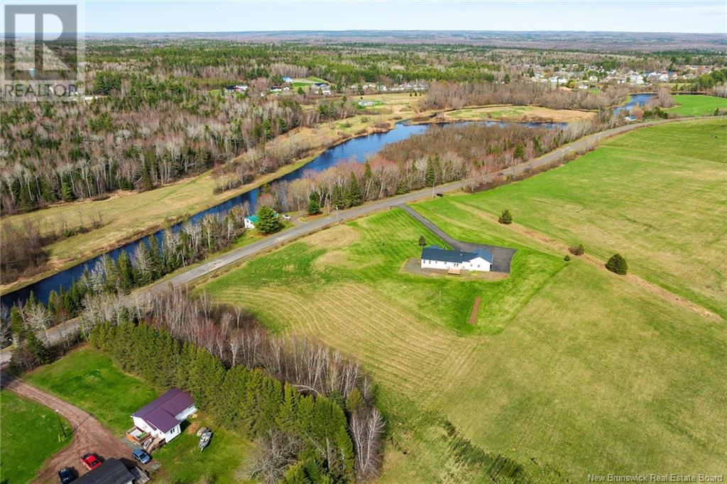 151 Riverside Drive, Fredericton Junction, New Brunswick  E5L 1V6 - Photo 7 - NB117999