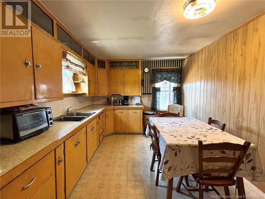 822 Route 776, Grand Manan, New Brunswick  E5G 1G1 - Photo 11 - NB118167