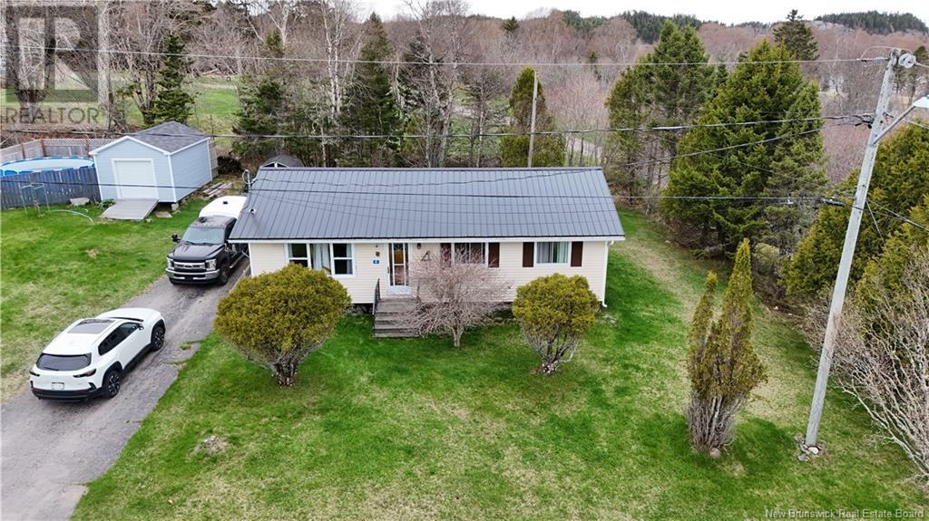 4 Hillside Drive, Blacks Harbour, New Brunswick  E5H 1H5 - Photo 3 - NB118326