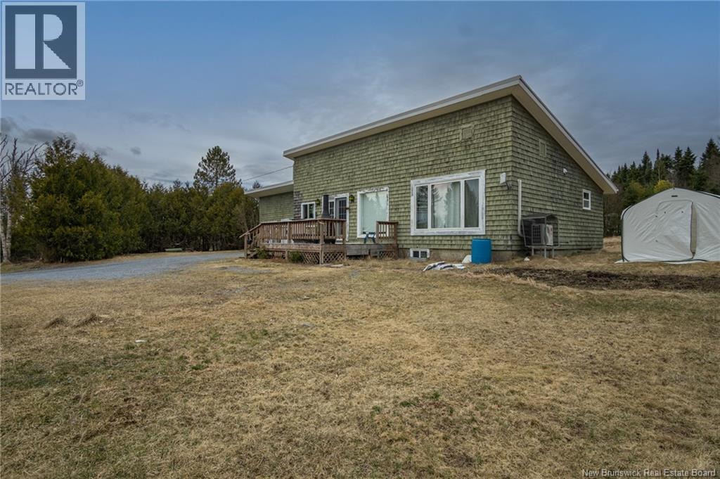23 Minnie Road, Pennfield, New Brunswick  E5H 2B1 - Photo 12 - NB119083