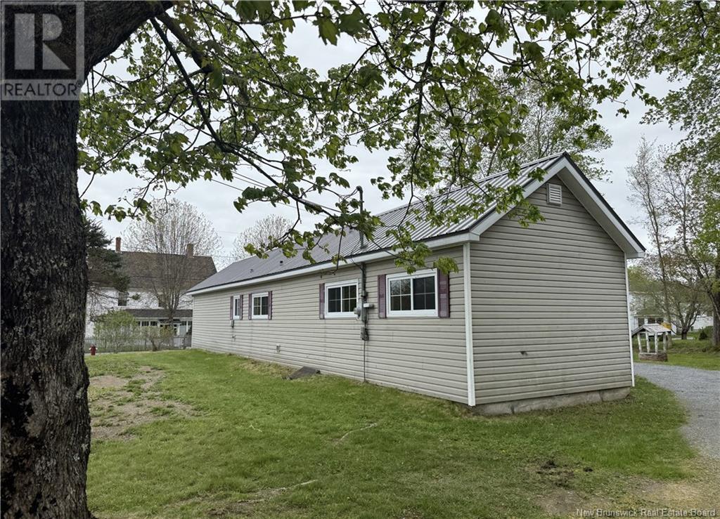 17 South Street, St George, New Brunswick  E5C 3P6 - Photo 14 - NB119255