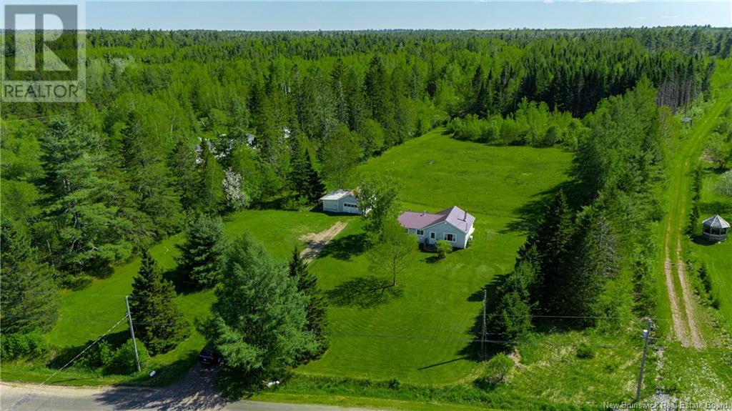205 Riverside Drive, Fredericton Junction, New Brunswick  E5L 1W1 - Photo 35 - NB119836