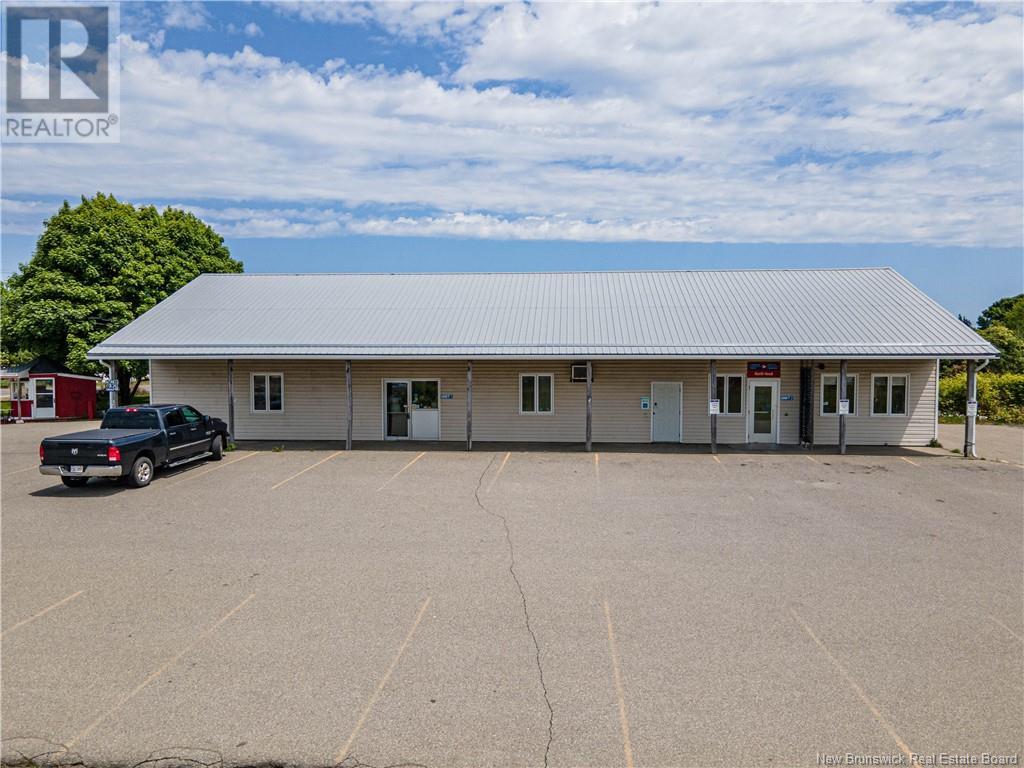 1 Ferry Wharf Road, Grand Manan, New Brunswick  E5G 3A1 - Photo 2 - NB119882