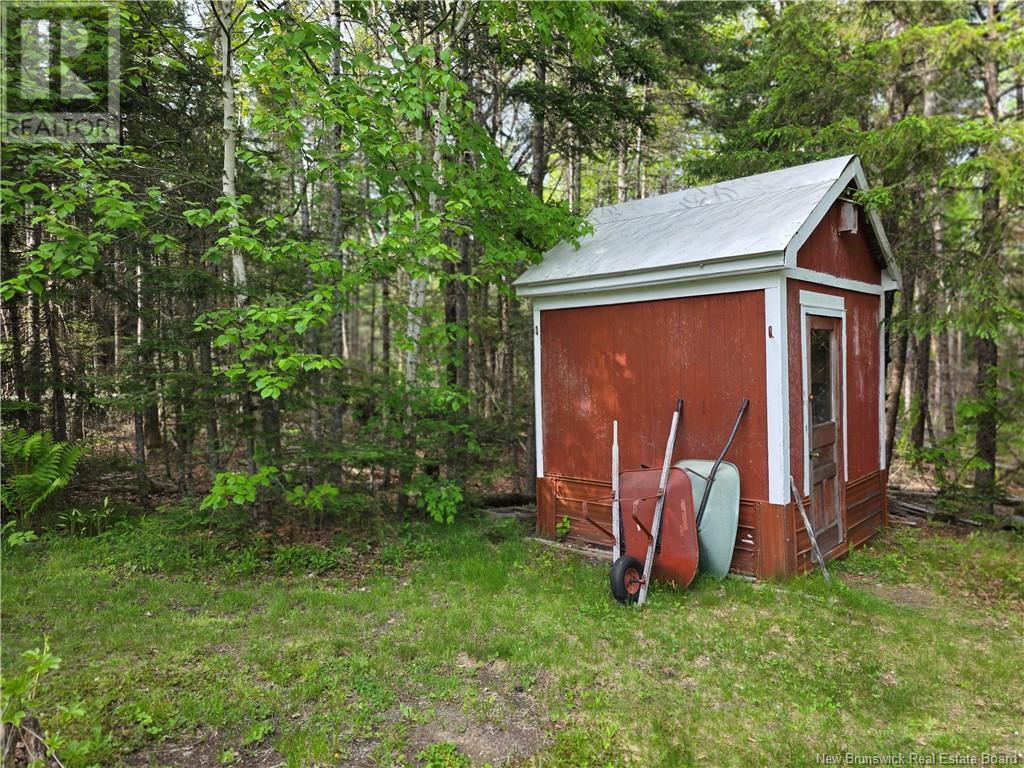 325 Route 760, Oak Bay, New Brunswick  E3L 4P4 - Photo 11 - NB119649