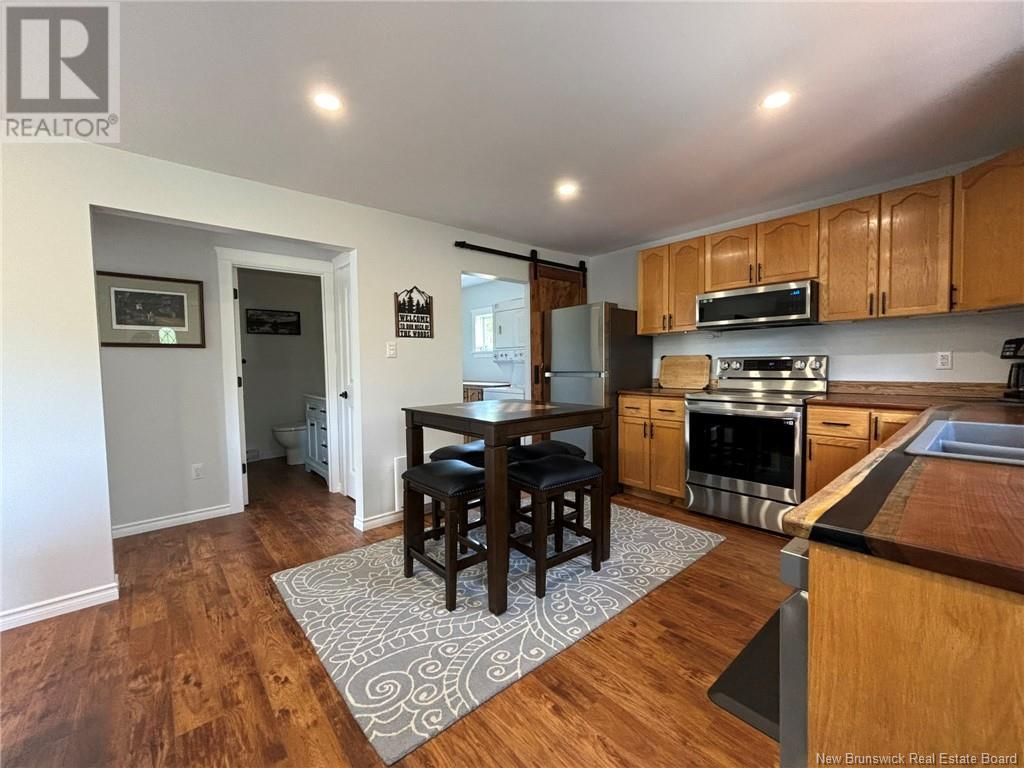 32 Wellington Drive, Grand Manan, New Brunswick  E5G 1M8 - Photo 11 - NB120293
