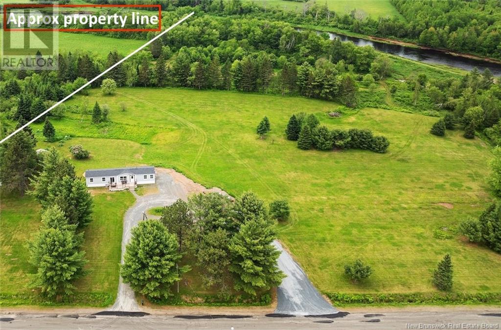 184 Riverside Drive, Fredericton Junction, New Brunswick  E5L 1V9 - Photo 1 - NB120306