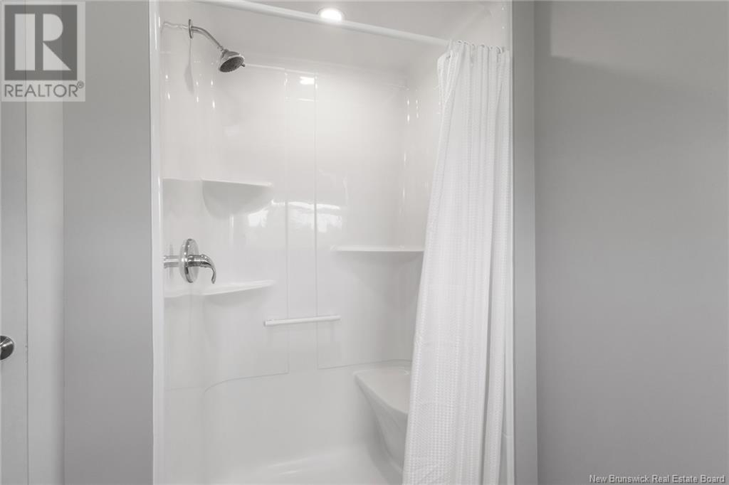 184 Riverside Drive, Fredericton Junction, New Brunswick  E5L 1V9 - Photo 20 - NB120306
