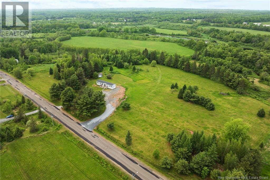 184 Riverside Drive, Fredericton Junction, New Brunswick  E5L 1V9 - Photo 34 - NB120306