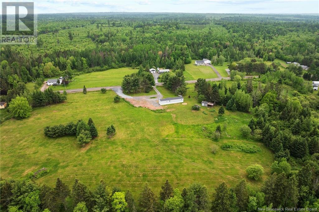 184 Riverside Drive, Fredericton Junction, New Brunswick  E5L 1V9 - Photo 35 - NB120306