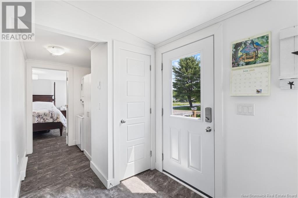 184 Riverside Drive, Fredericton Junction, New Brunswick  E5L 1V9 - Photo 7 - NB120306