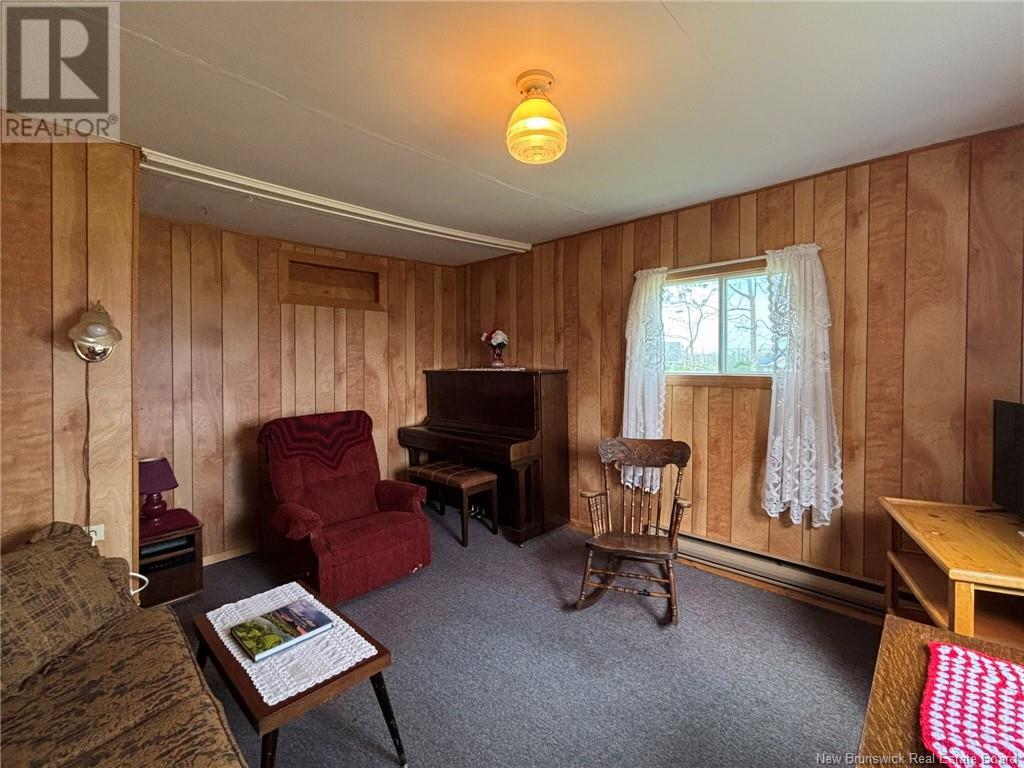 11 Chester Drive, Grand Manan, New Brunswick  E5G 4G5 - Photo 12 - NB121152