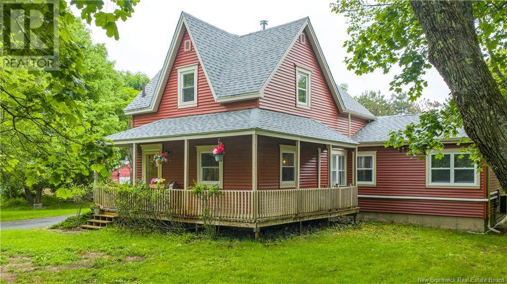 28 Quispamsis Road, Quispamsis, New Brunswick  E2E 1M4 - Photo 2 - NB119754