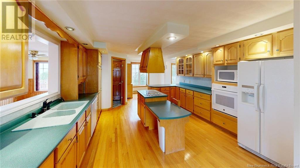 1111 Manawagonish Road, Saint John, New Brunswick  E2M 3X5 - Photo 42 - NB121002