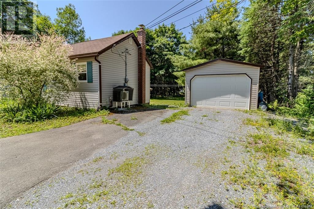 361 Hampton Road, Quispamsis, New Brunswick  E2E 4T9 - Photo 15 - NB122044