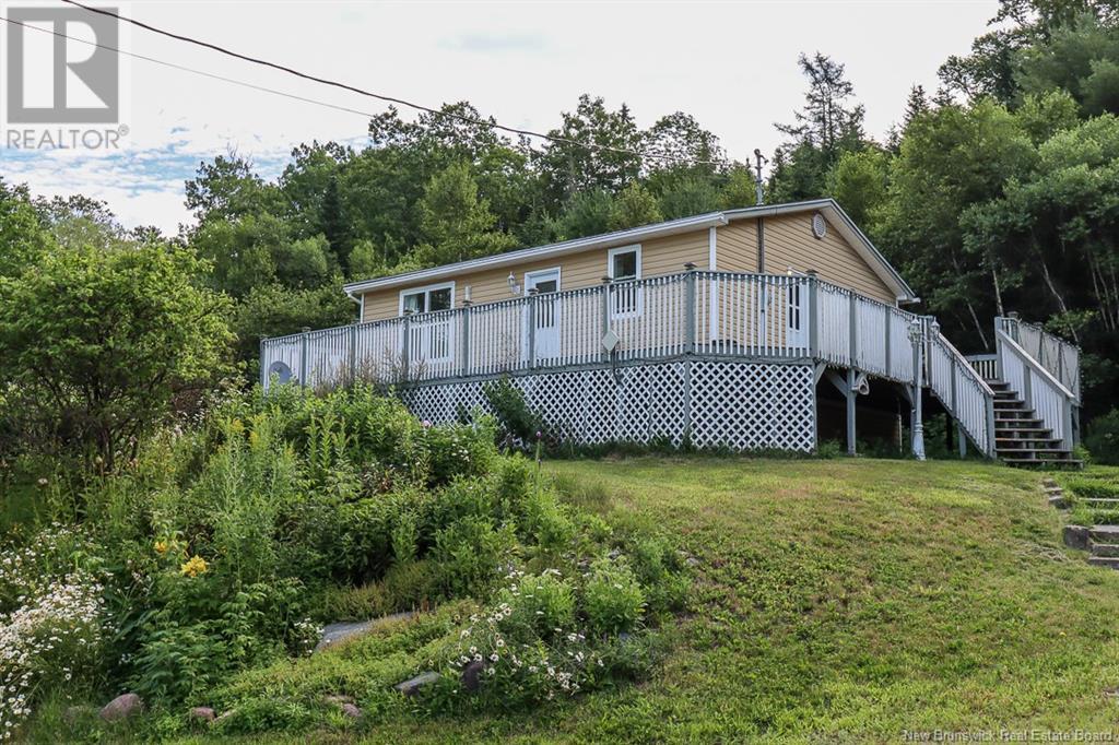 7945 Route 102, Lower Greenwich, New Brunswick  E5K 4H5 - Photo 2 - NB123716