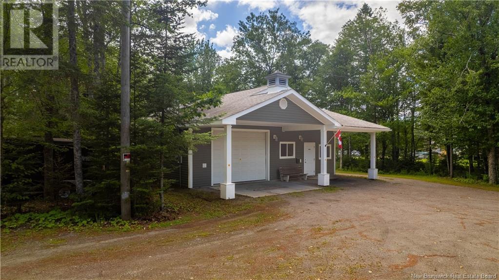4389 Route 127, Chamcook, New Brunswick  E5B 2Z1 - Photo 2 - NB123781
