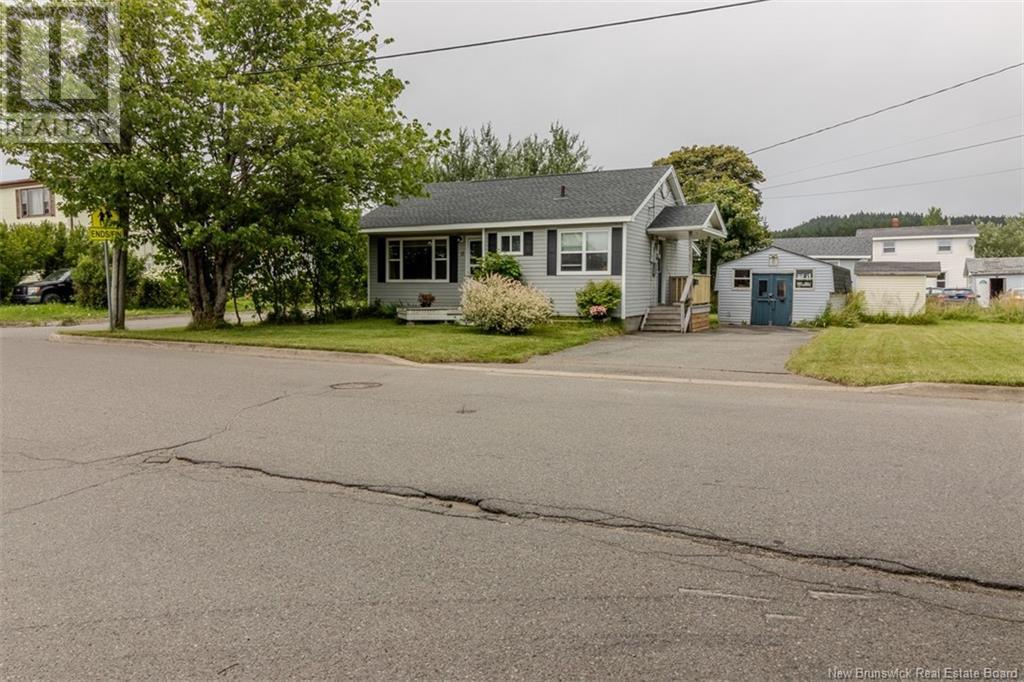 11 Todd Street, Saint John, New Brunswick  E2H 1Y3 - Photo 2 - NB123776