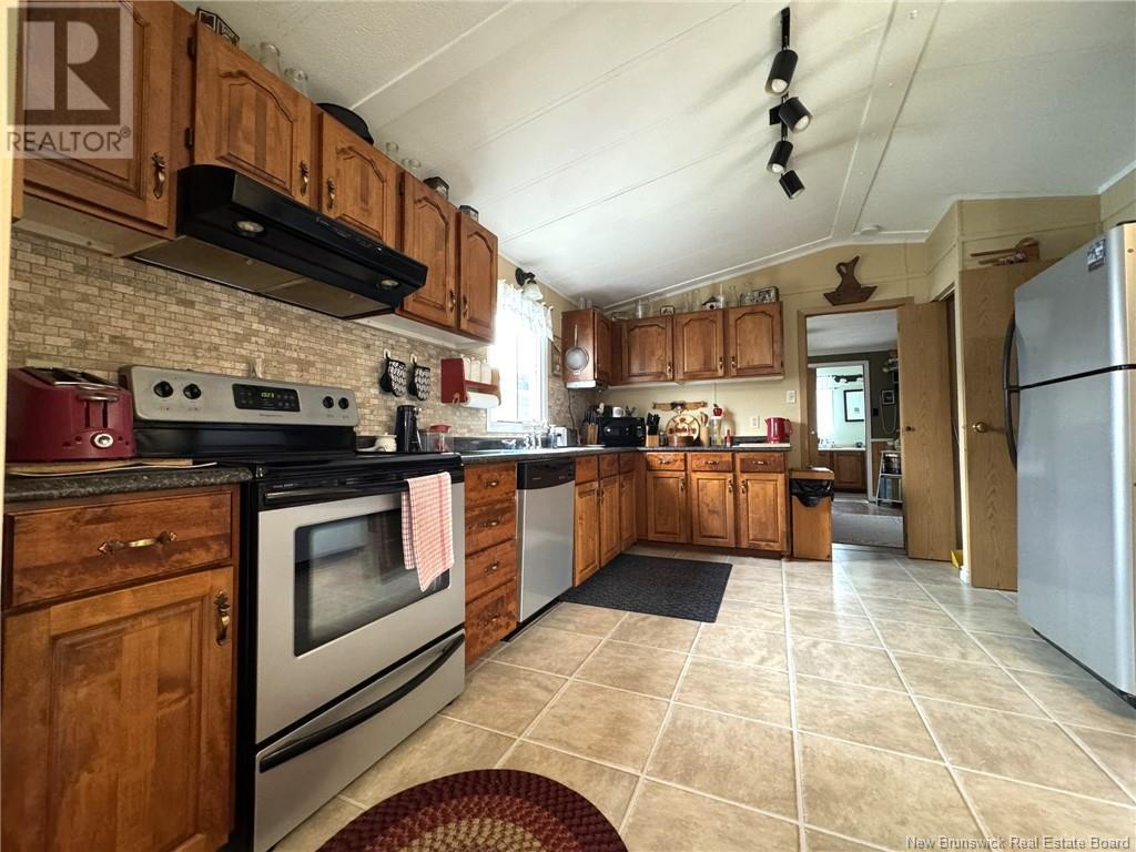 320 Colin Avenue, Saint John, New Brunswick  E2H 2P9 - Photo 6 - NB123551