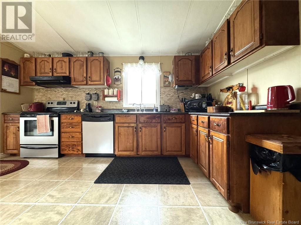 320 Colin Avenue, Saint John, New Brunswick  E2H 2P9 - Photo 8 - NB123551