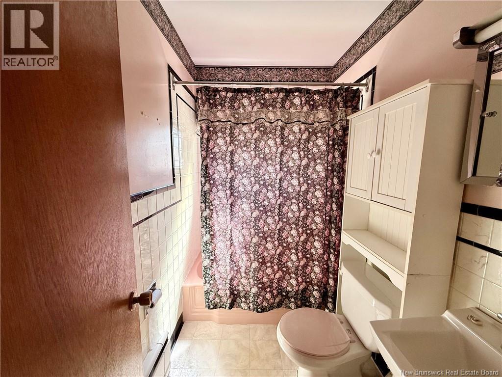 123 Valley View Crescent, Saint John, New Brunswick  E2M 4L4 - Photo 15 - NB124341