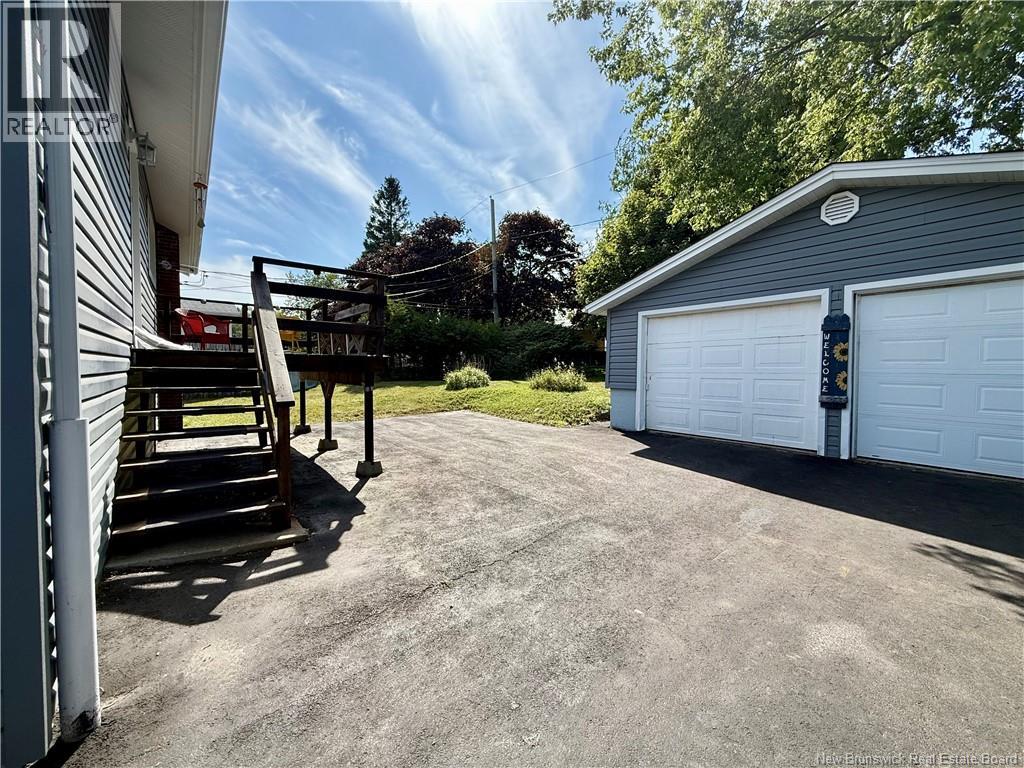 123 Valley View Crescent, Saint John, New Brunswick  E2M 4L4 - Photo 3 - NB124341
