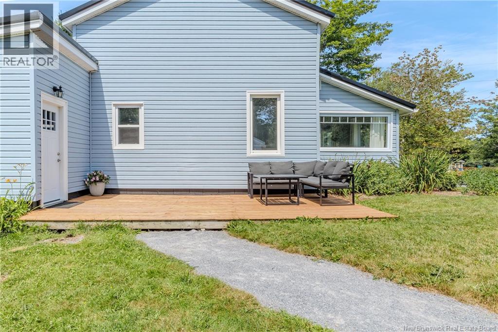 35 Central Avenue, Grand Bay-Westfield, New Brunswick  E5K 2M5 - Photo 38 - NB124324