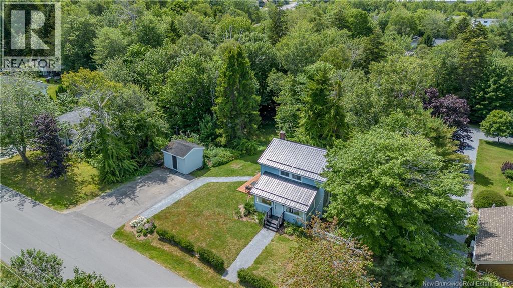 35 Central Avenue, Grand Bay-Westfield, New Brunswick  E5K 2M5 - Photo 41 - NB124324