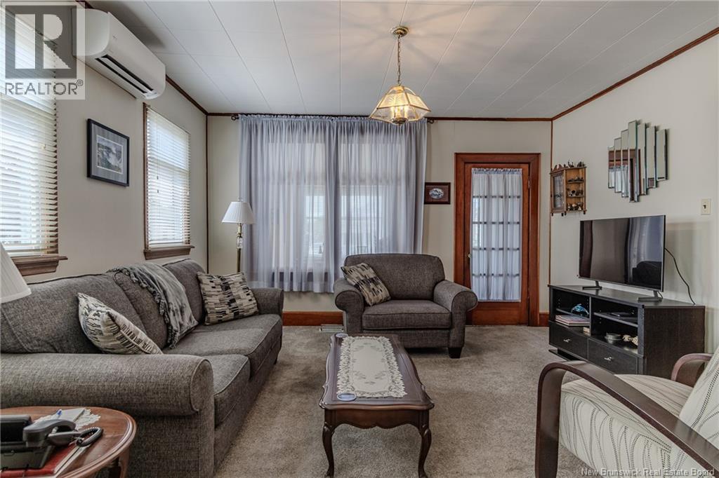 747 Beaconsfield Avenue, Saint John, New Brunswick  E2M 2K6 - Photo 13 - NB124317